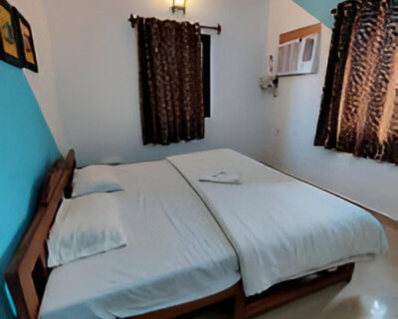 Ronne'S 2Bhk Lagoon Apartment -كالانغيُت المظهر الخارجي الصورة